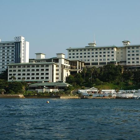 Toba Seaside Hotel Экстерьер фото