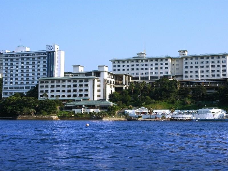 Toba Seaside Hotel Экстерьер фото